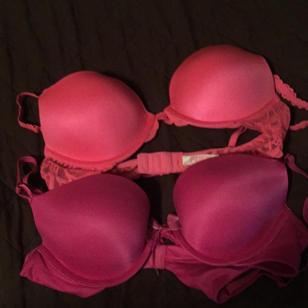 2 34B bras   Bag#31